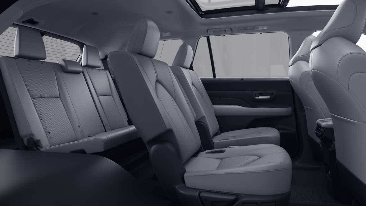 2026 Toyota Grand Highlander photo 29 of 46