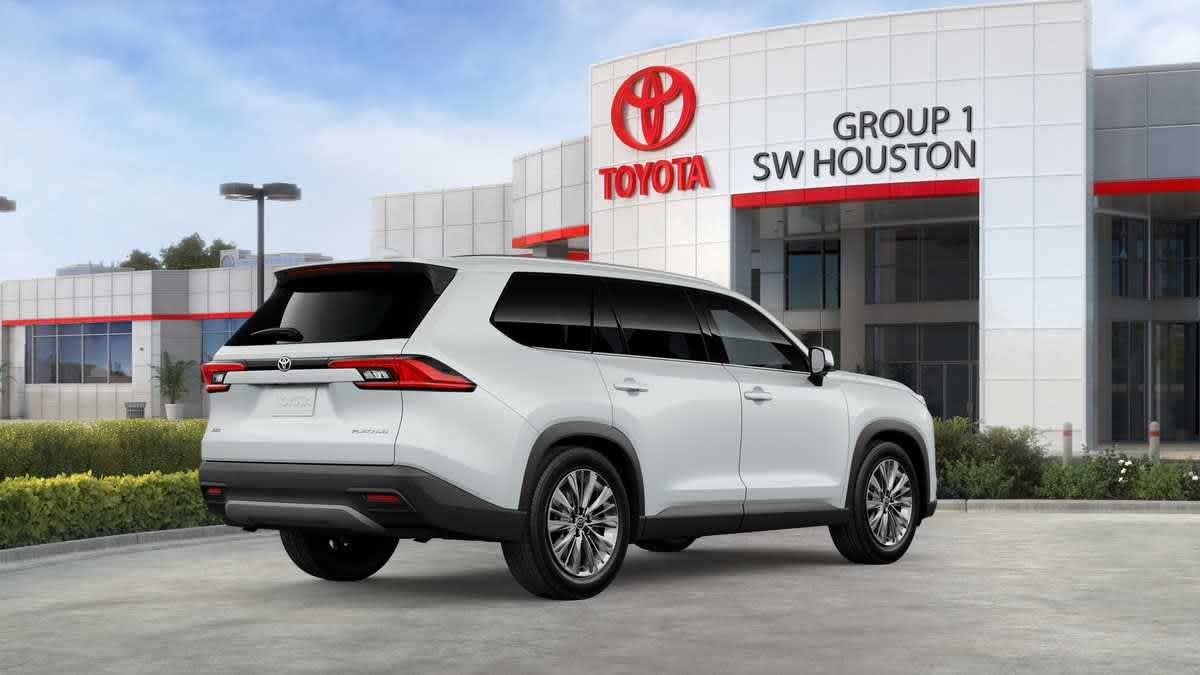 2026 Toyota Grand Highlander photo 10 of 46