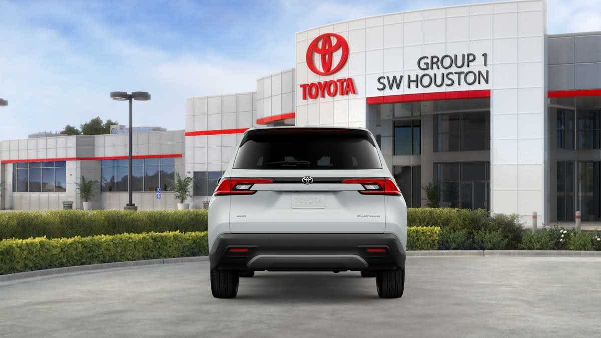 2026 Toyota Grand Highlander photo 7 of 33