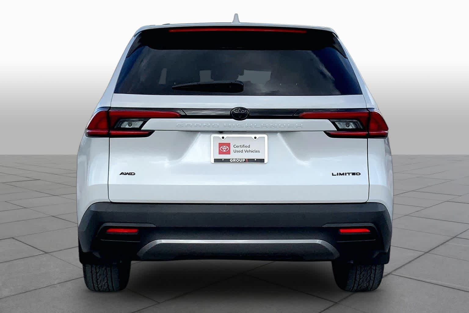 2024 Toyota Grand Highlander Limited Wind Chill Pearl at Mac Haik Ford