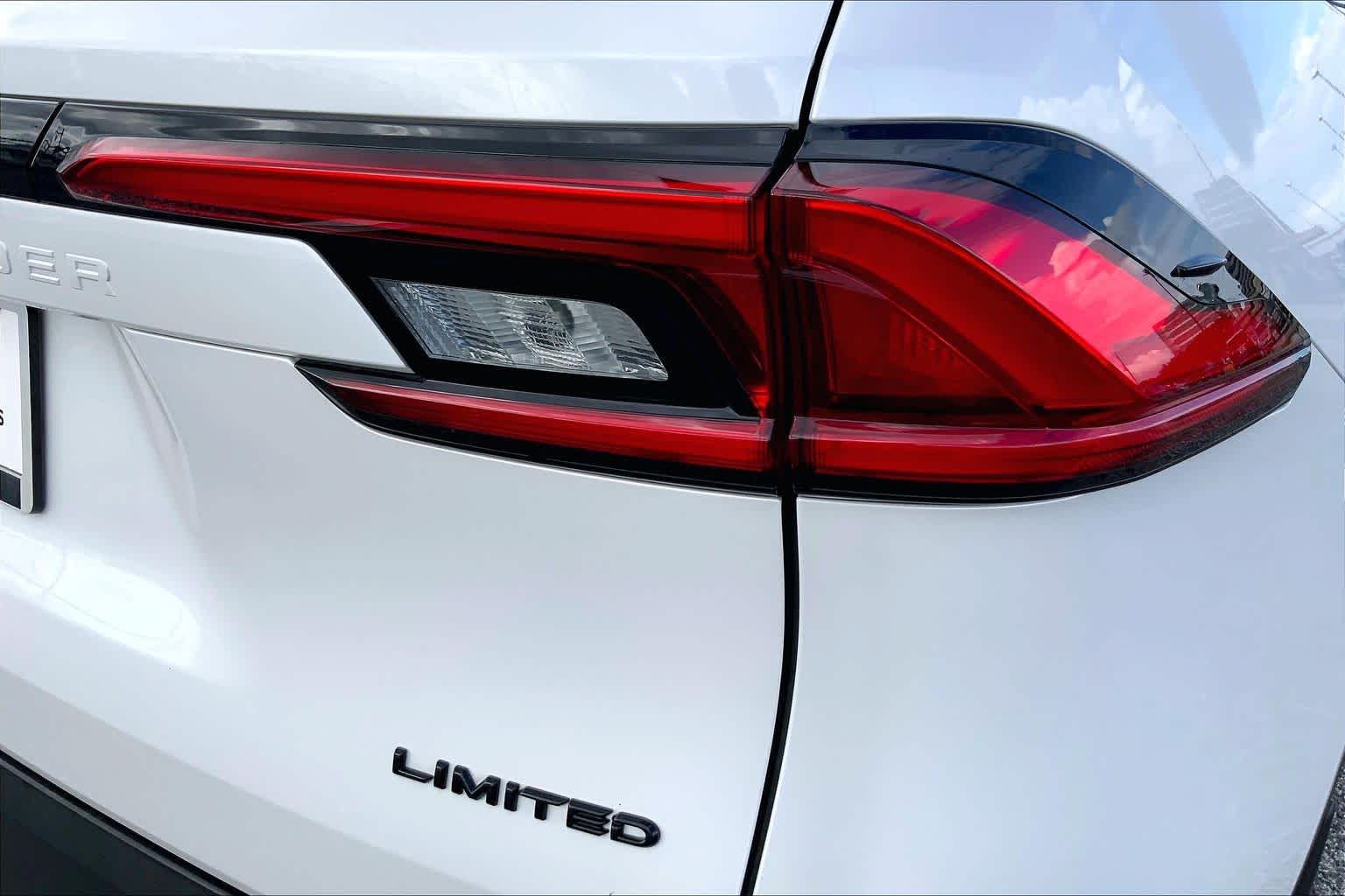 2024 Toyota Grand Highlander Limited Wind Chill Pearl at Mac Haik Ford