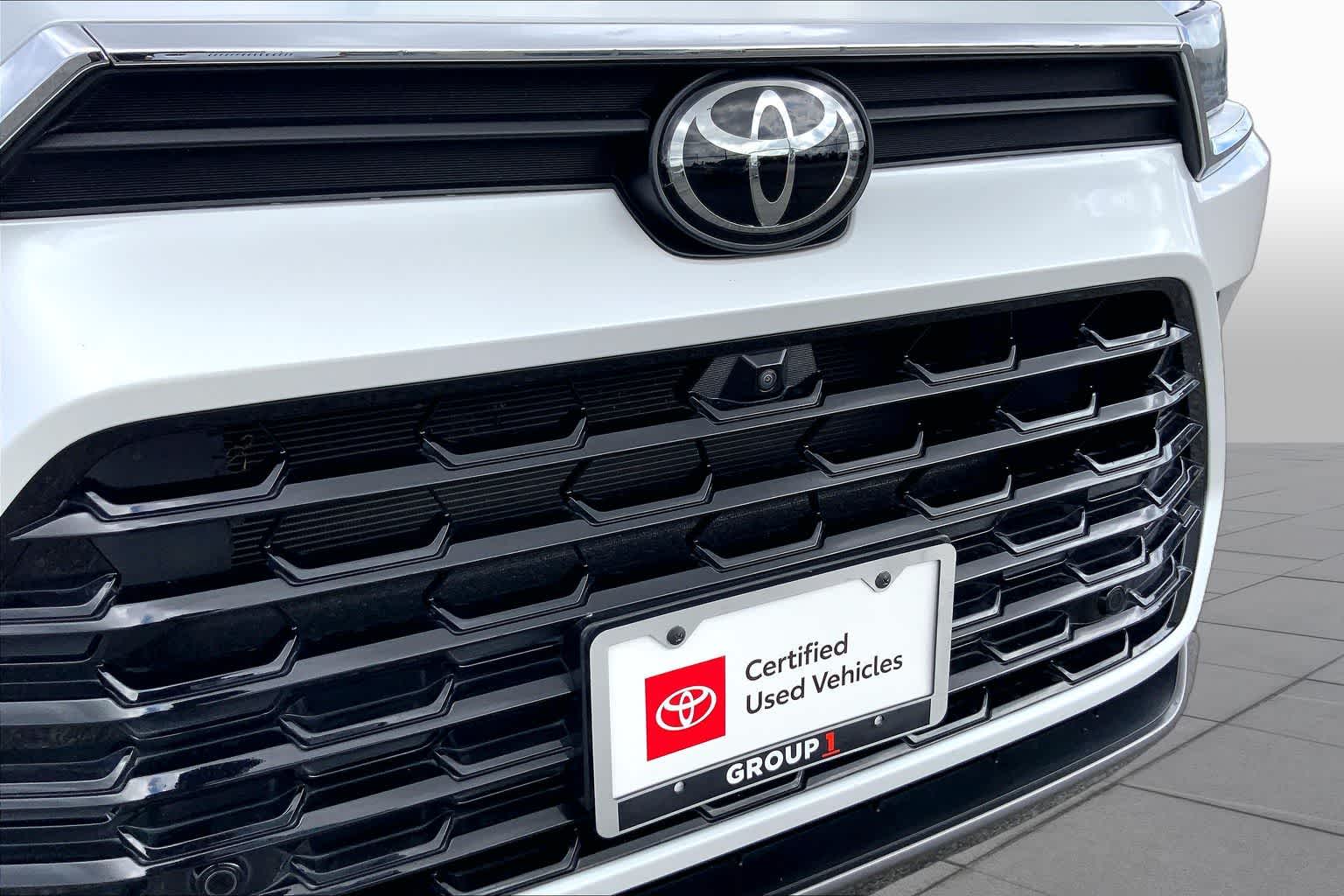 2024 Toyota Grand Highlander Limited Wind Chill Pearl at Mac Haik Ford