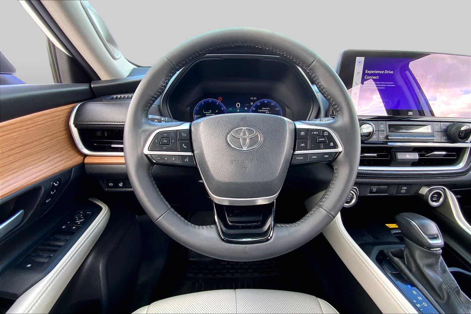 2024 Toyota Grand Highlander Limited Wind Chill Pearl at Mac Haik Ford