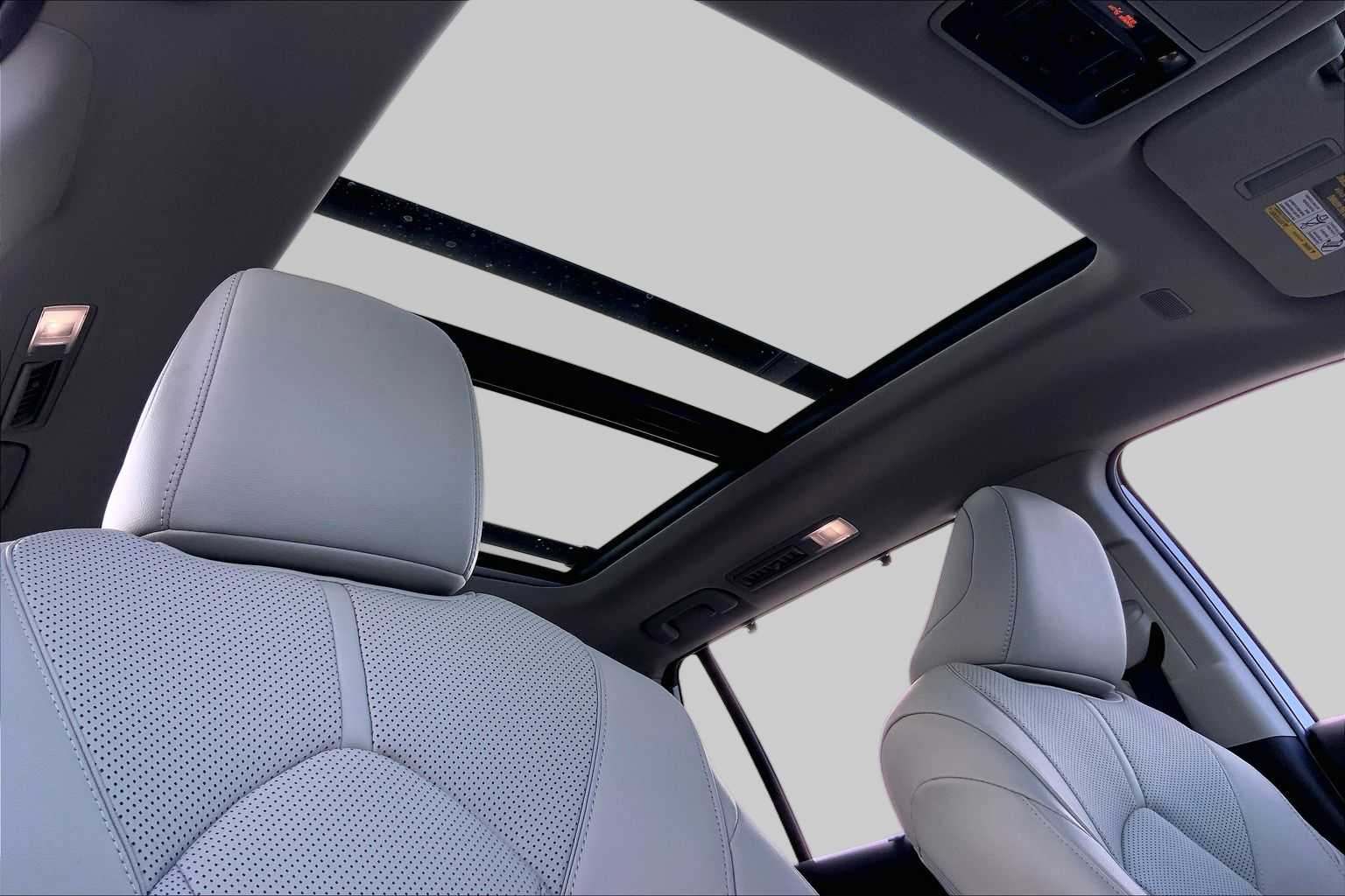 2024 Toyota Grand Highlander Limited Wind Chill Pearl at Mac Haik Ford