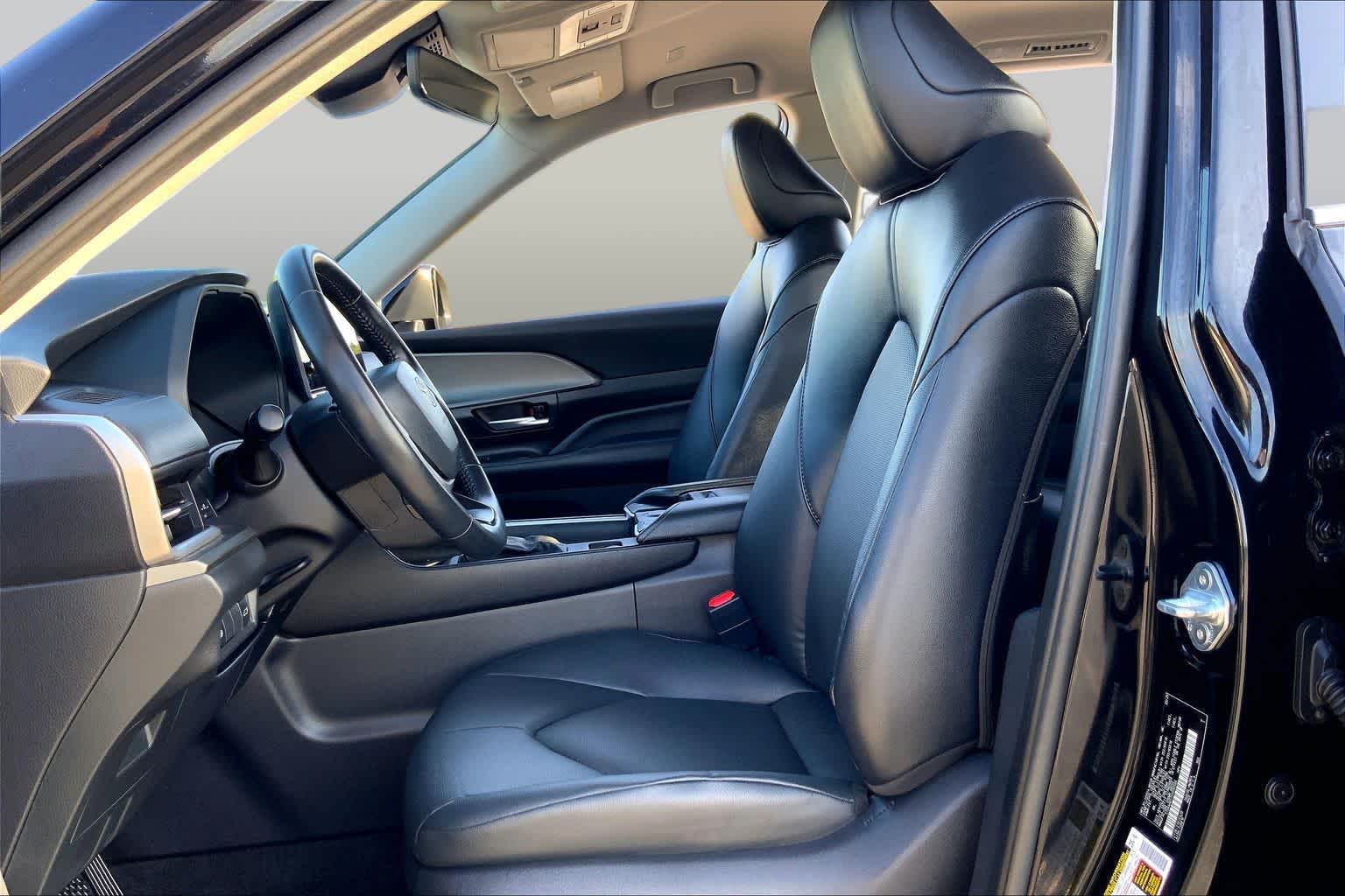 2025 Toyota Grand Highlander XLE Midnight Black Metallic at Group 1 Toyota Southwest