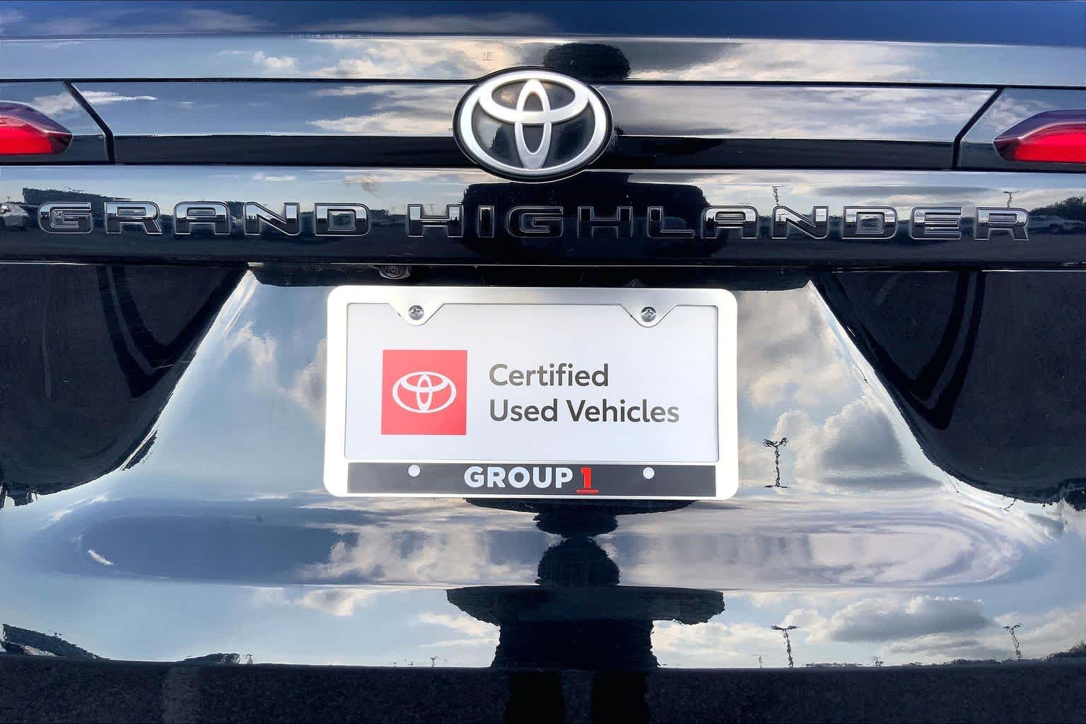 2025 Toyota Grand Highlander XLE Midnight Black Metallic at Group 1 Toyota Southwest