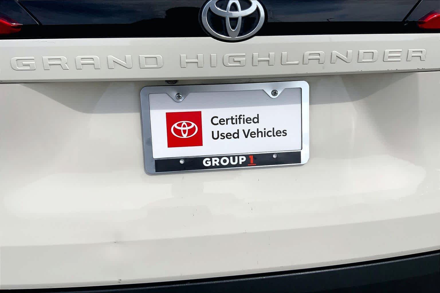 2024 Toyota Grand Highlander XLE Coastal Cream at Texan GMC Buick
