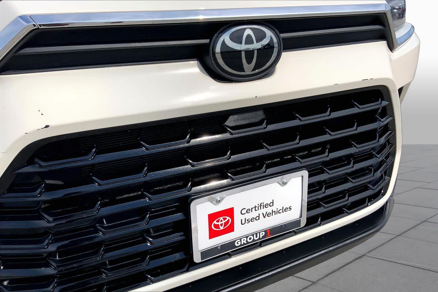 2024 Toyota Grand Highlander XLE Coastal Cream at Texan GMC Buick