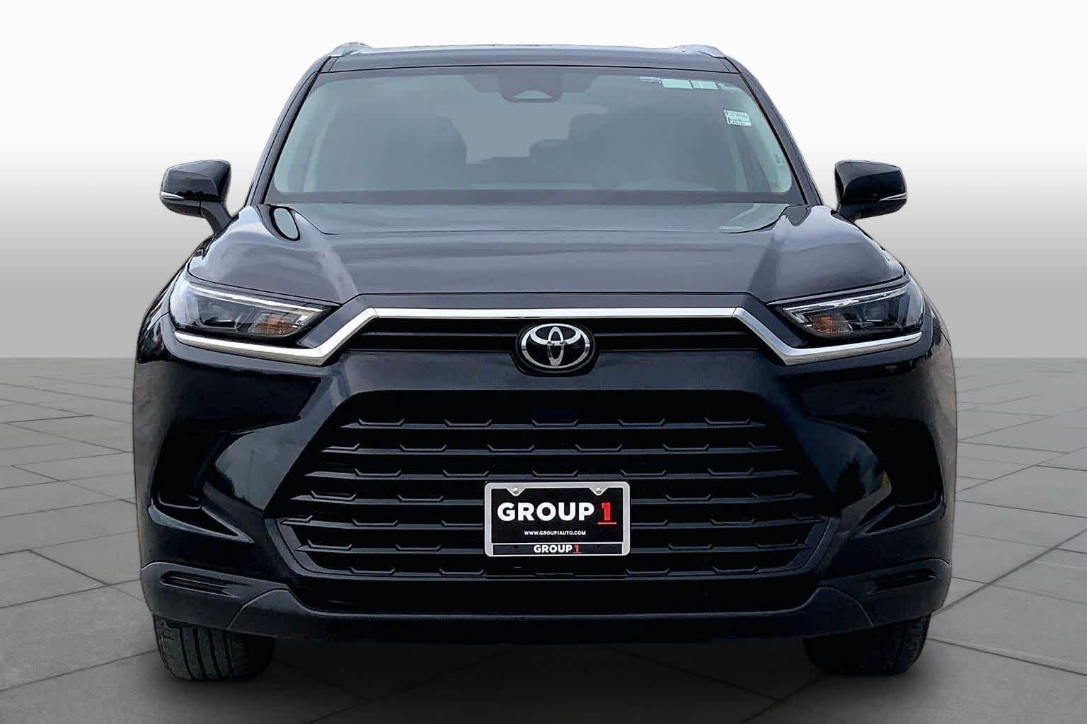 2025 Toyota Grand Highlander XLE Midnight Black Metallic at Group 1 Toyota Southwest