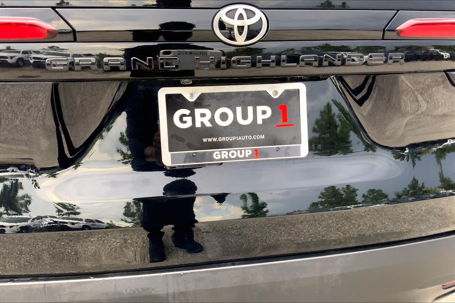 2025 Toyota Grand Highlander XLE Midnight Black Metallic at Group 1 Toyota Southwest