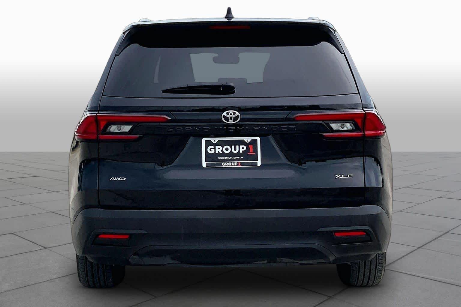 2025 Toyota Grand Highlander XLE Midnight Black Metallic at Group 1 Toyota Southwest