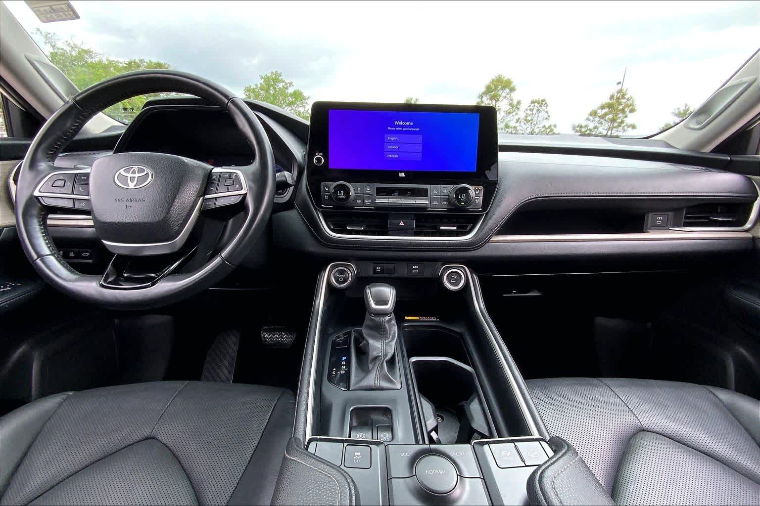 2024 Toyota Grand Highlander Hybrid Limited Coastal Cream at Group 1 Toyota Southwest