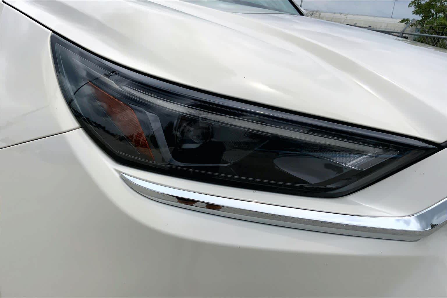 2024 Toyota Grand Highlander Hybrid Limited Coastal Cream at Group 1 Toyota Southwest