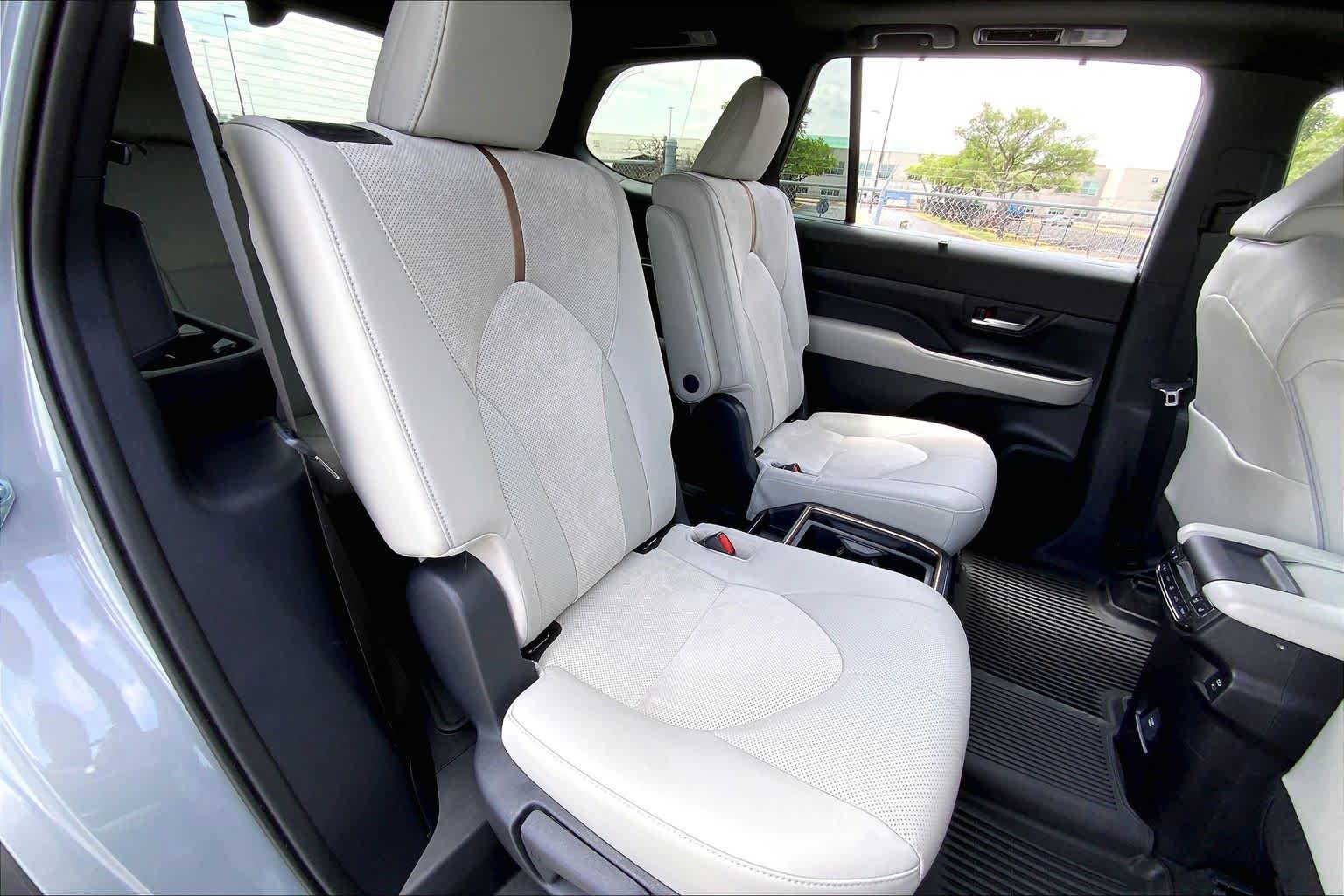 2026 Toyota Grand Highlander Hybrid MAX Platinum Cement at Group 1 Toyota Southwest