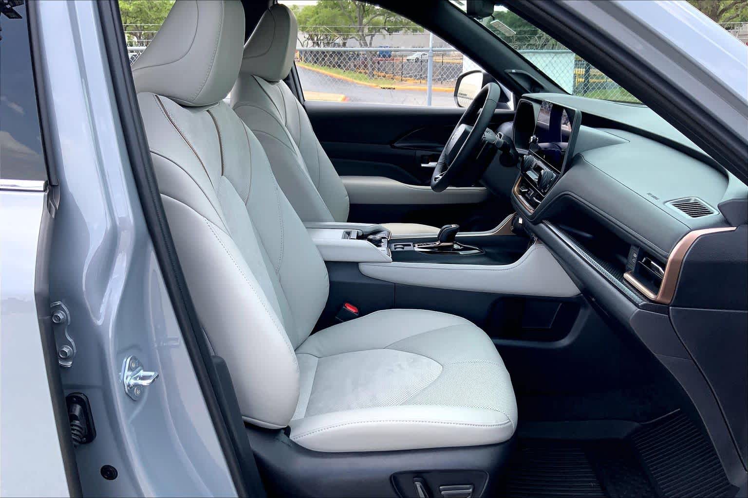 2026 Toyota Grand Highlander Hybrid MAX Platinum Cement at Group 1 Toyota Southwest