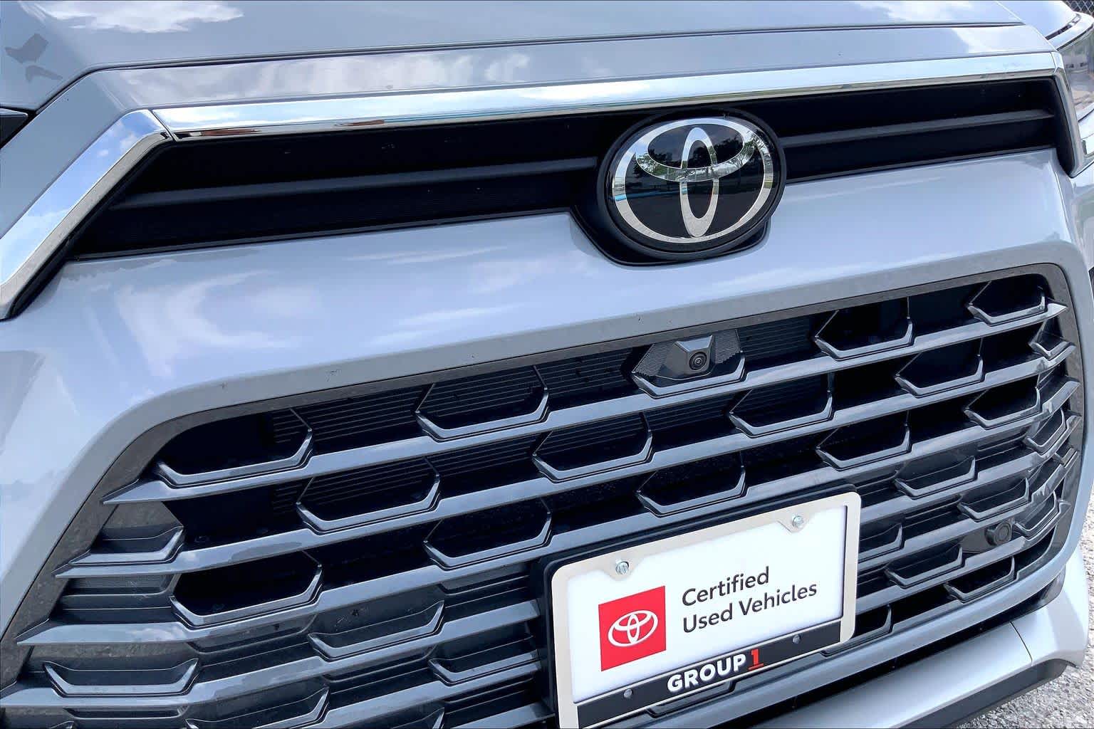 2026 Toyota Grand Highlander Hybrid MAX Platinum Cement at Group 1 Toyota Southwest