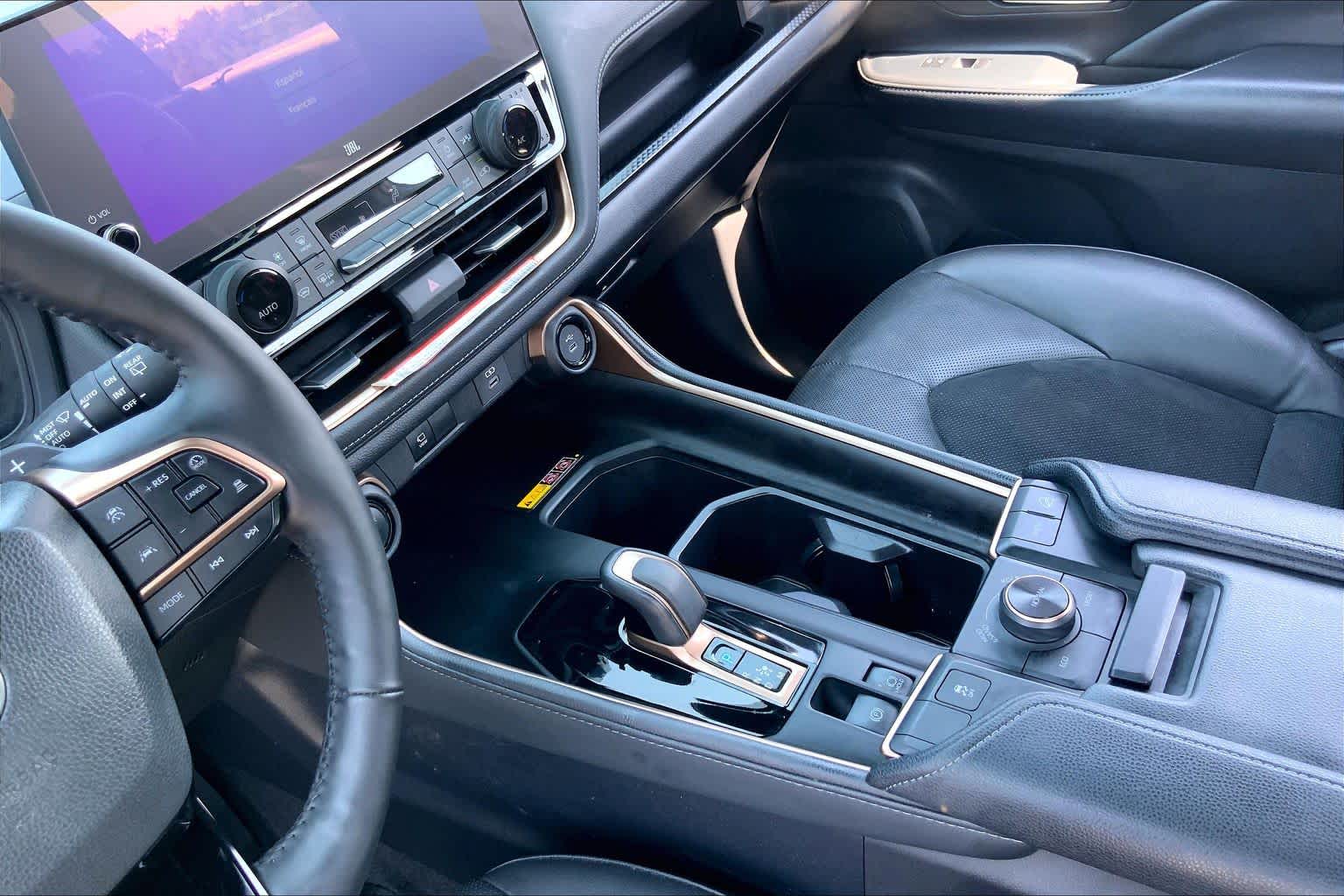 2025 Toyota Grand Highlander Hybrid MAX Platinum Cement at Group 1 Toyota Southwest