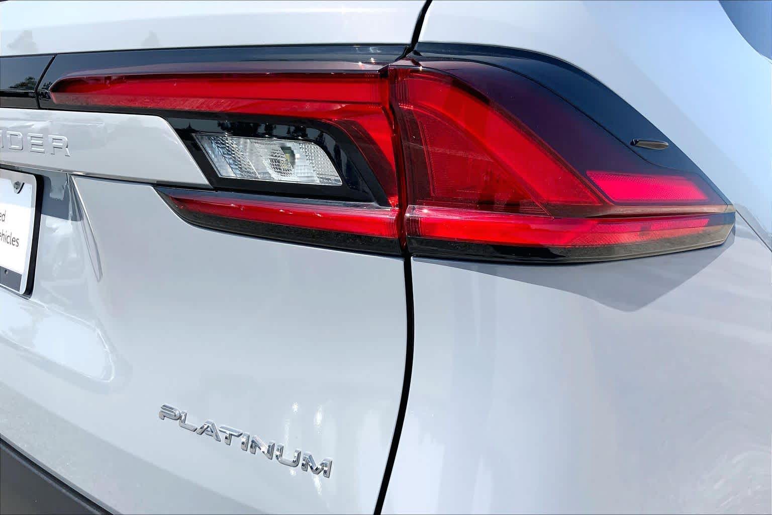 2025 Toyota Grand Highlander Hybrid MAX Platinum Cement at Group 1 Toyota Southwest