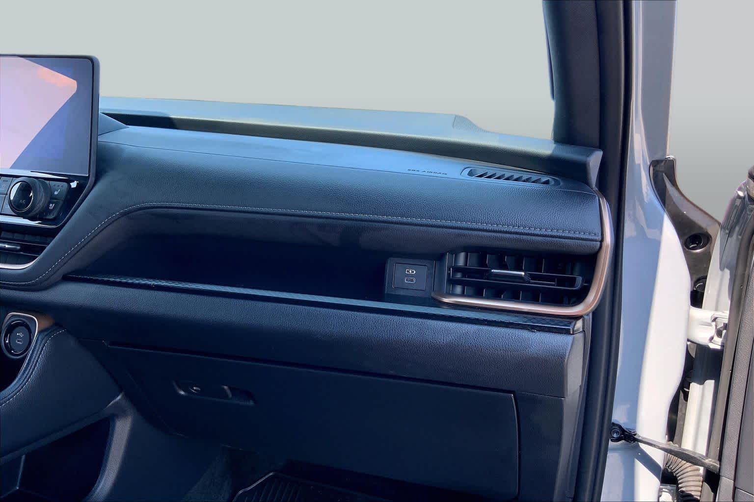2025 Toyota Grand Highlander Hybrid MAX Platinum Cement at Group 1 Toyota Southwest