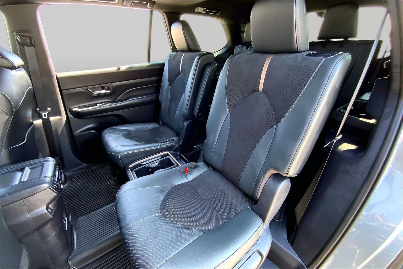 2025 Toyota Grand Highlander Hybrid MAX Platinum Cement at Group 1 Toyota Southwest