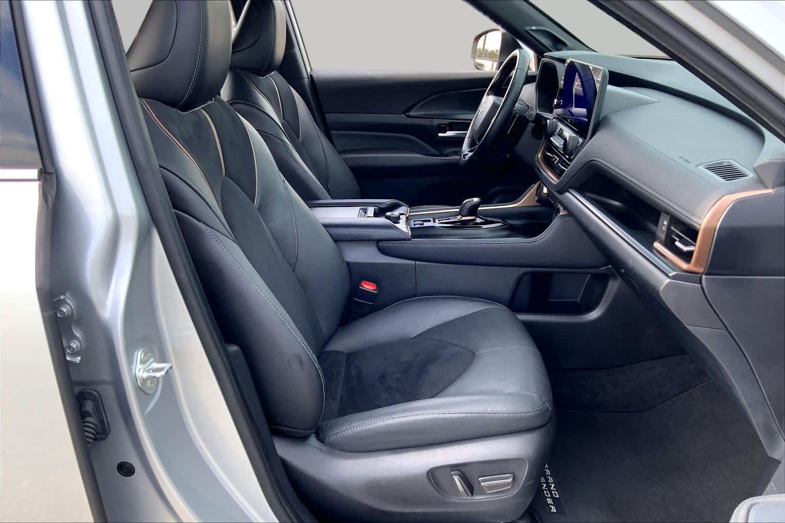 2024 Toyota Grand Highlander Hybrid MAX Limited Celestial Silver Metallic at AutoNation USA Katy
