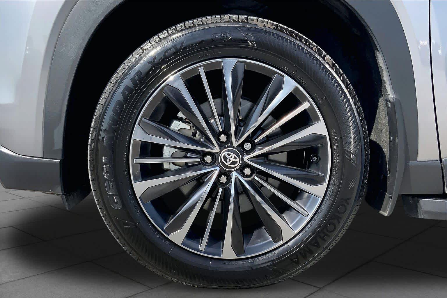 2026 Toyota Grand Highlander Hybrid MAX Platinum Heavy Metal at Team Toyota