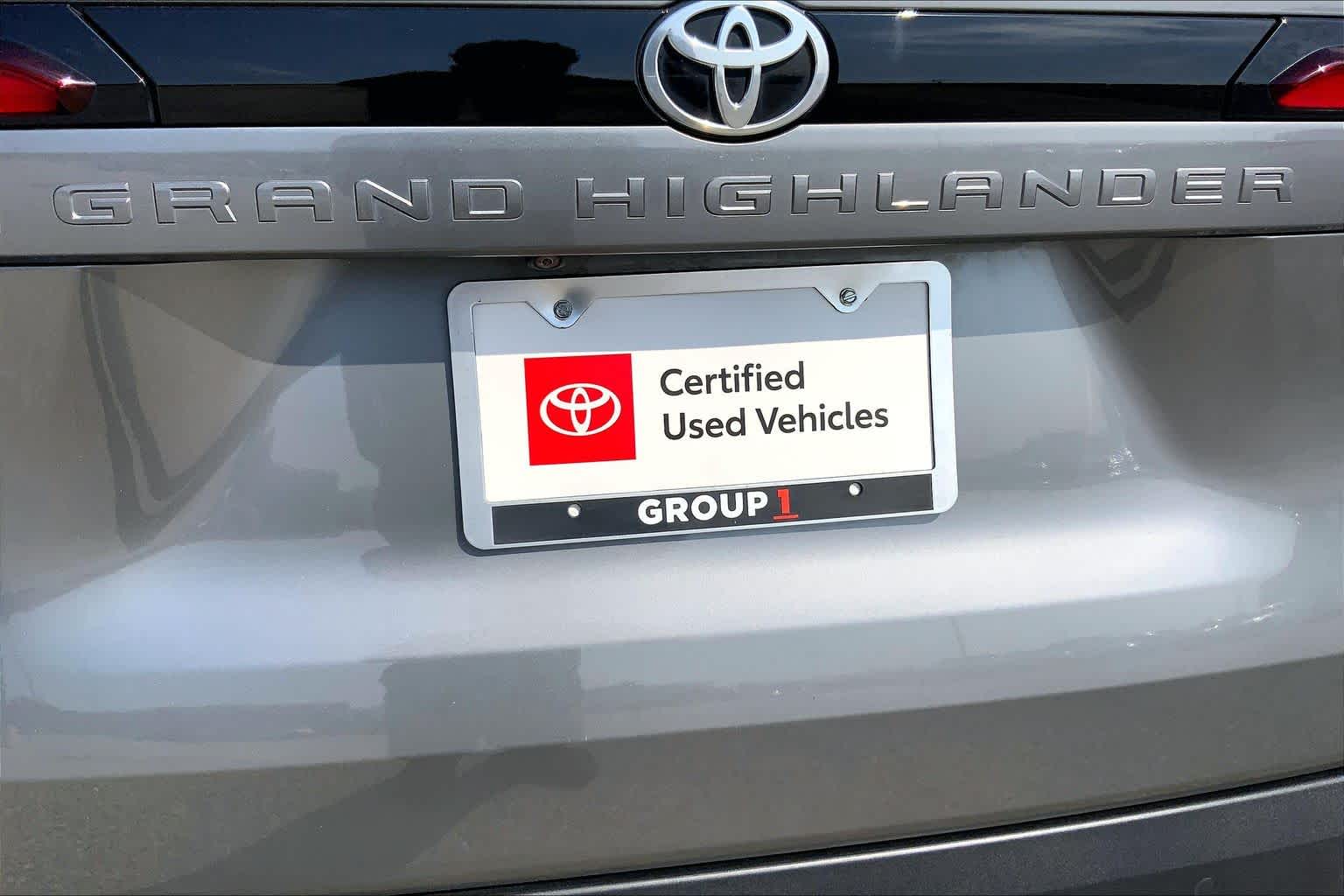 2026 Toyota Grand Highlander Hybrid MAX Platinum Heavy Metal at Team Toyota