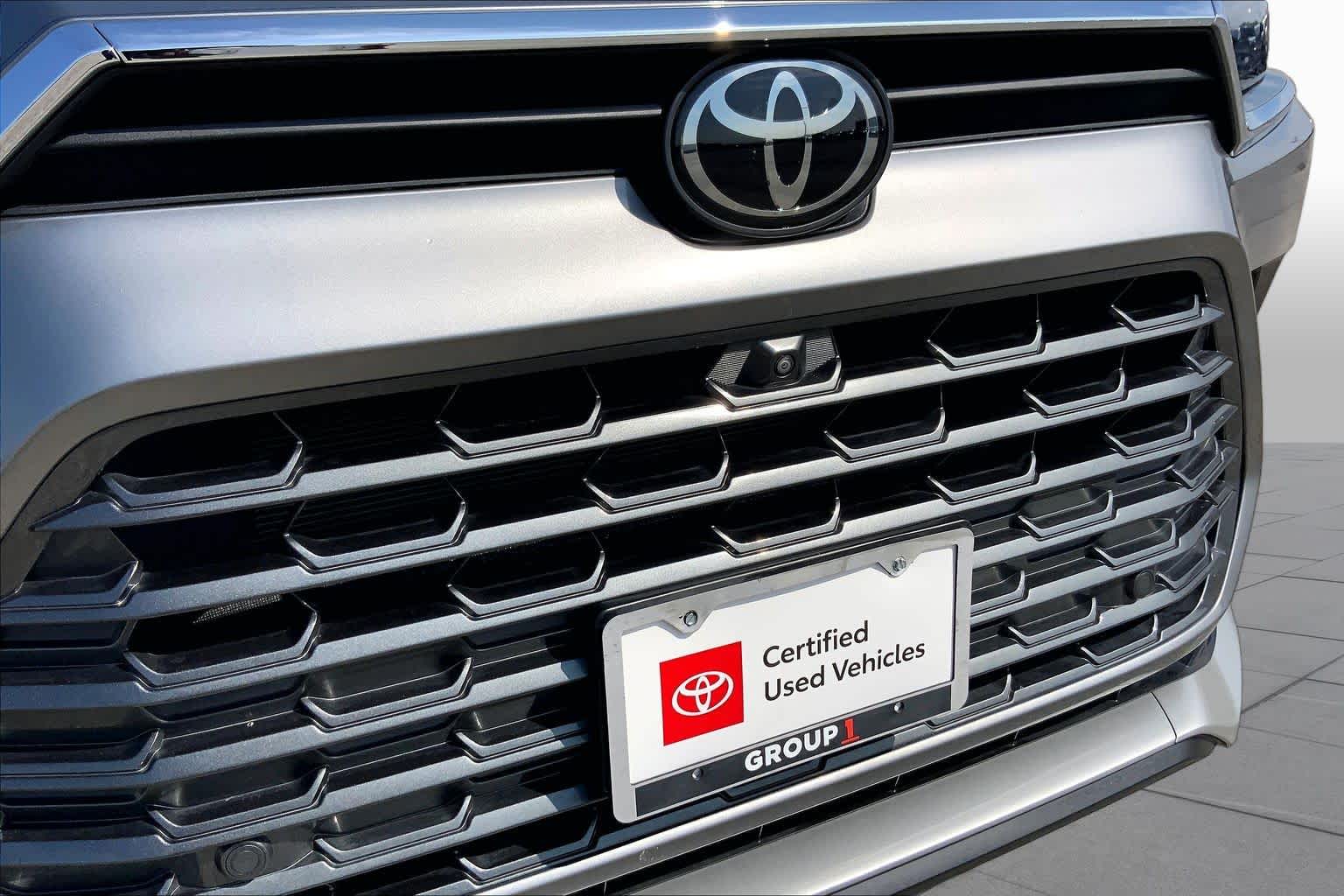 2026 Toyota Grand Highlander Hybrid MAX Platinum Heavy Metal at Team Toyota