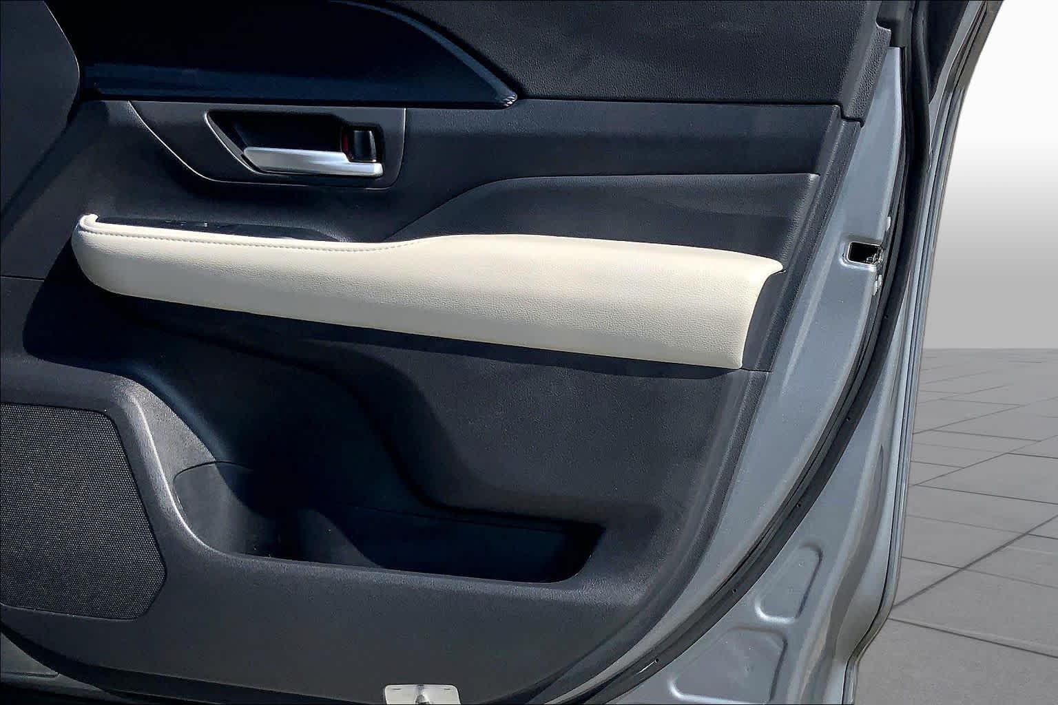 2026 Toyota Grand Highlander Hybrid MAX Platinum Heavy Metal at Team Toyota