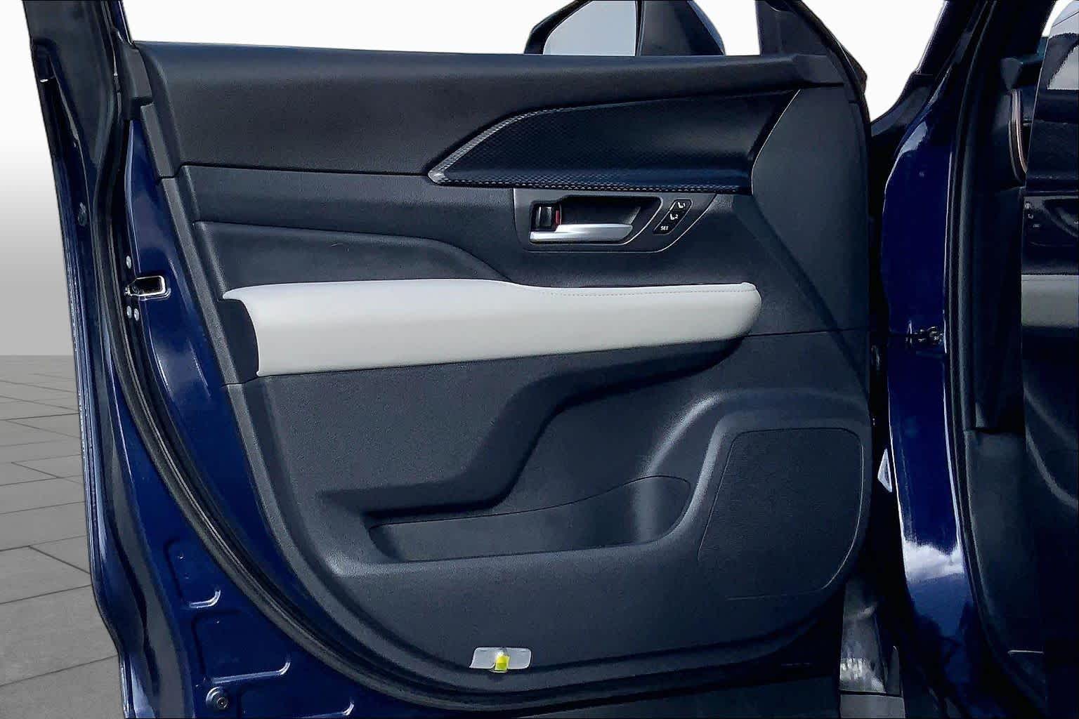 2026 Toyota Grand Highlander Hybrid MAX Platinum Blueprint at Group 1 Toyota Southwest