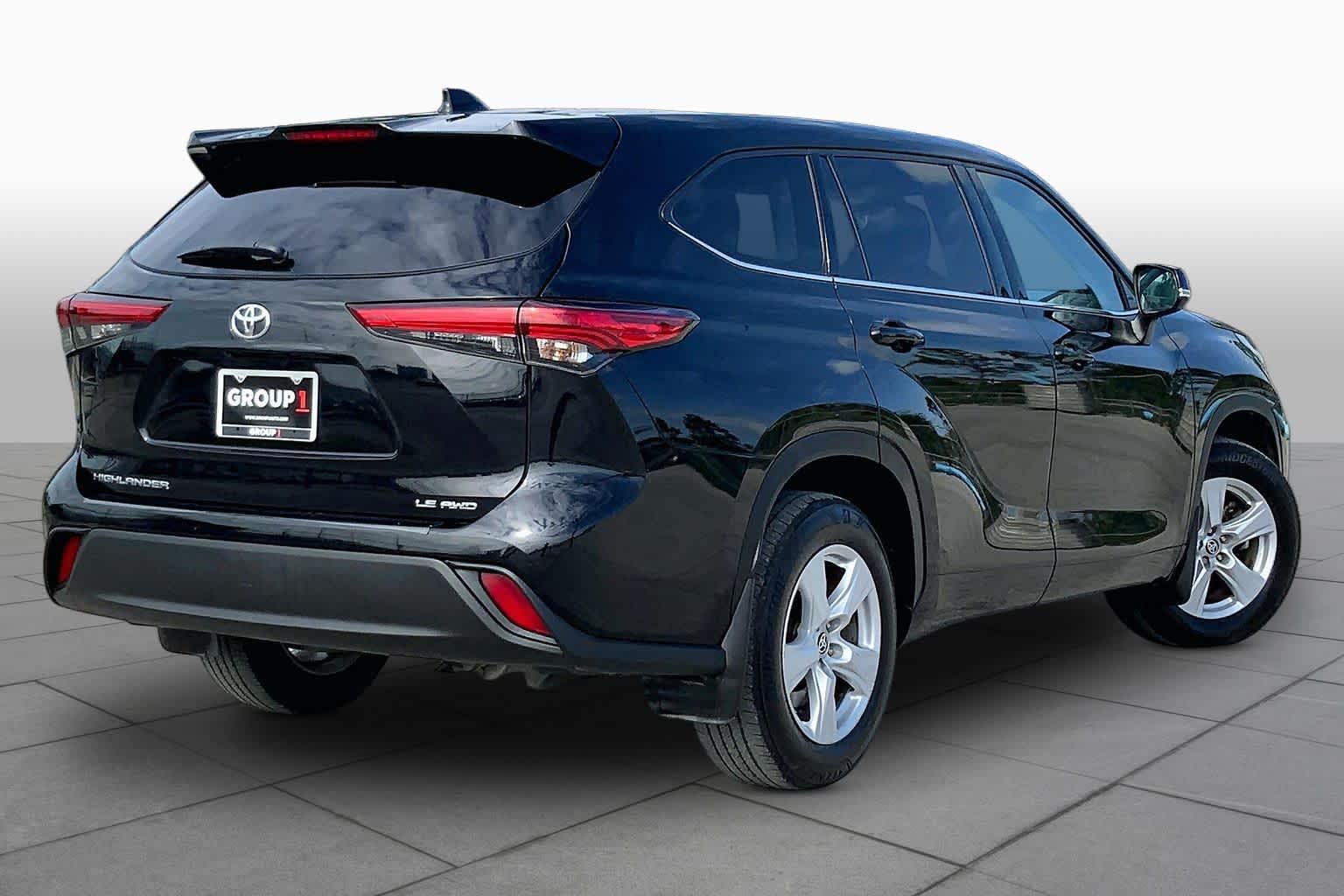 2021 Toyota Highlander LE Midnight Black Metallic at Group 1 Toyota Southwest