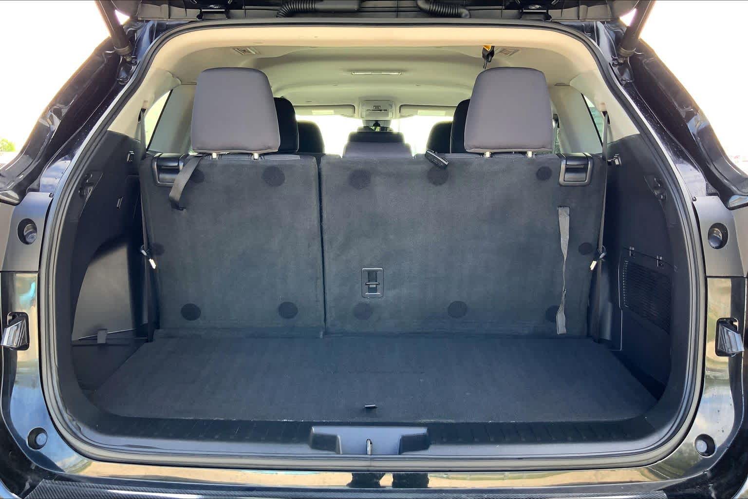 2021 Toyota Highlander LE Midnight Black Metallic at Group 1 Toyota Southwest
