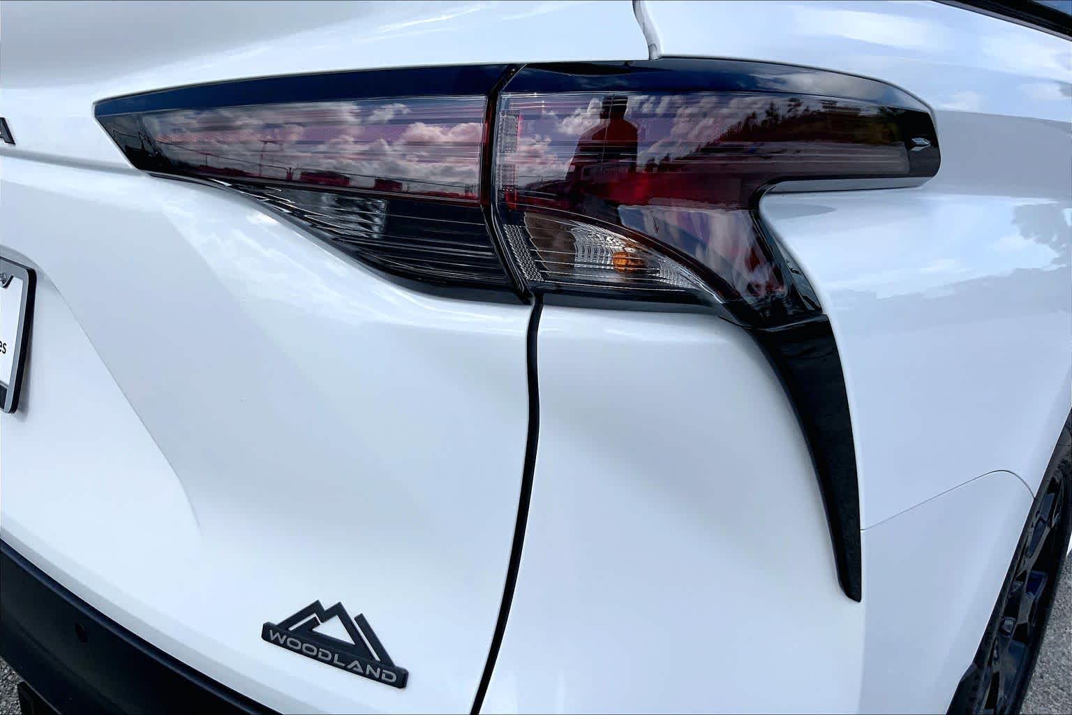 2026 Toyota Sienna Woodland Edition Ice Cap at Group 1 Toyota Southwest