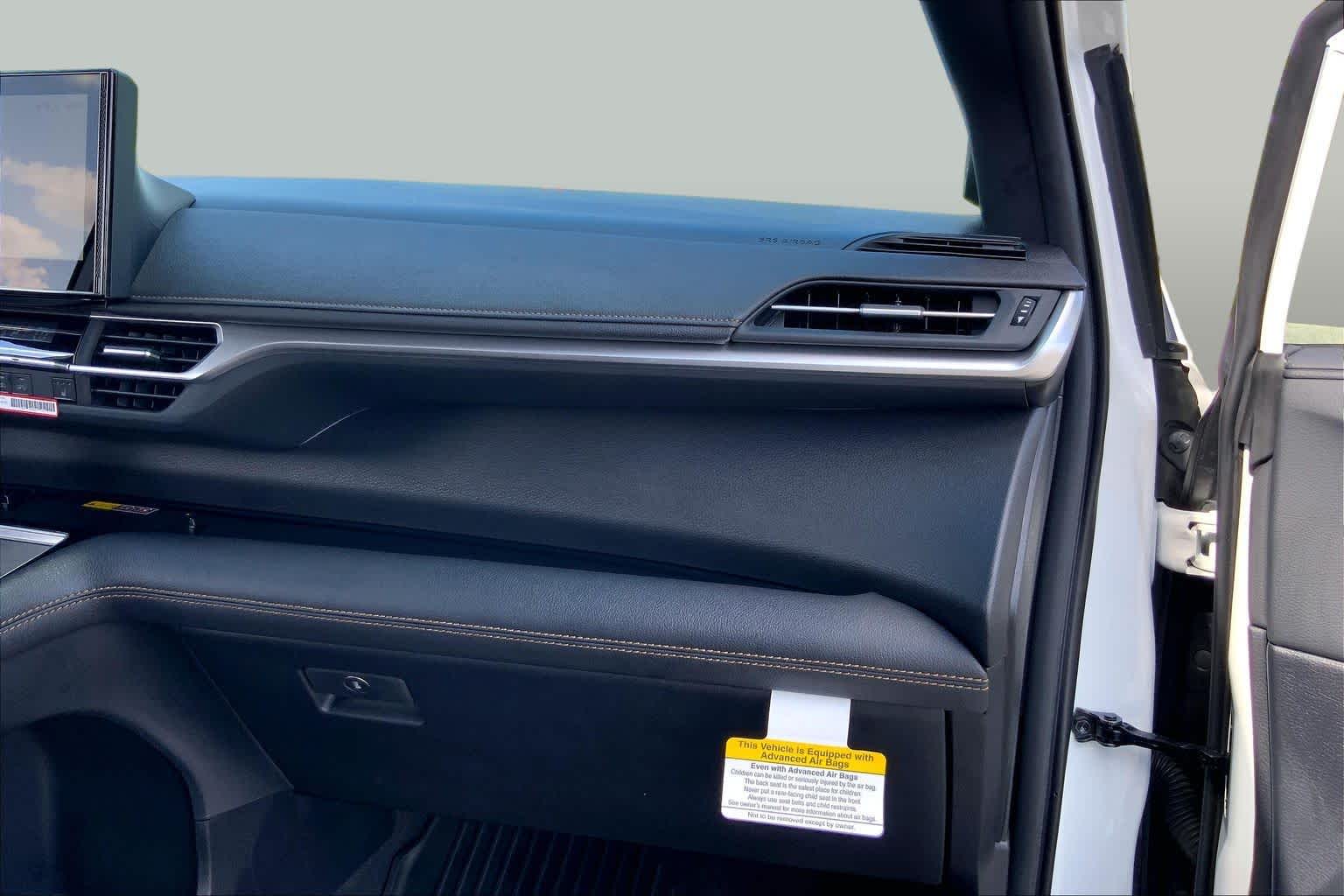 2026 Toyota Sienna Woodland Edition Ice Cap at Group 1 Toyota Southwest