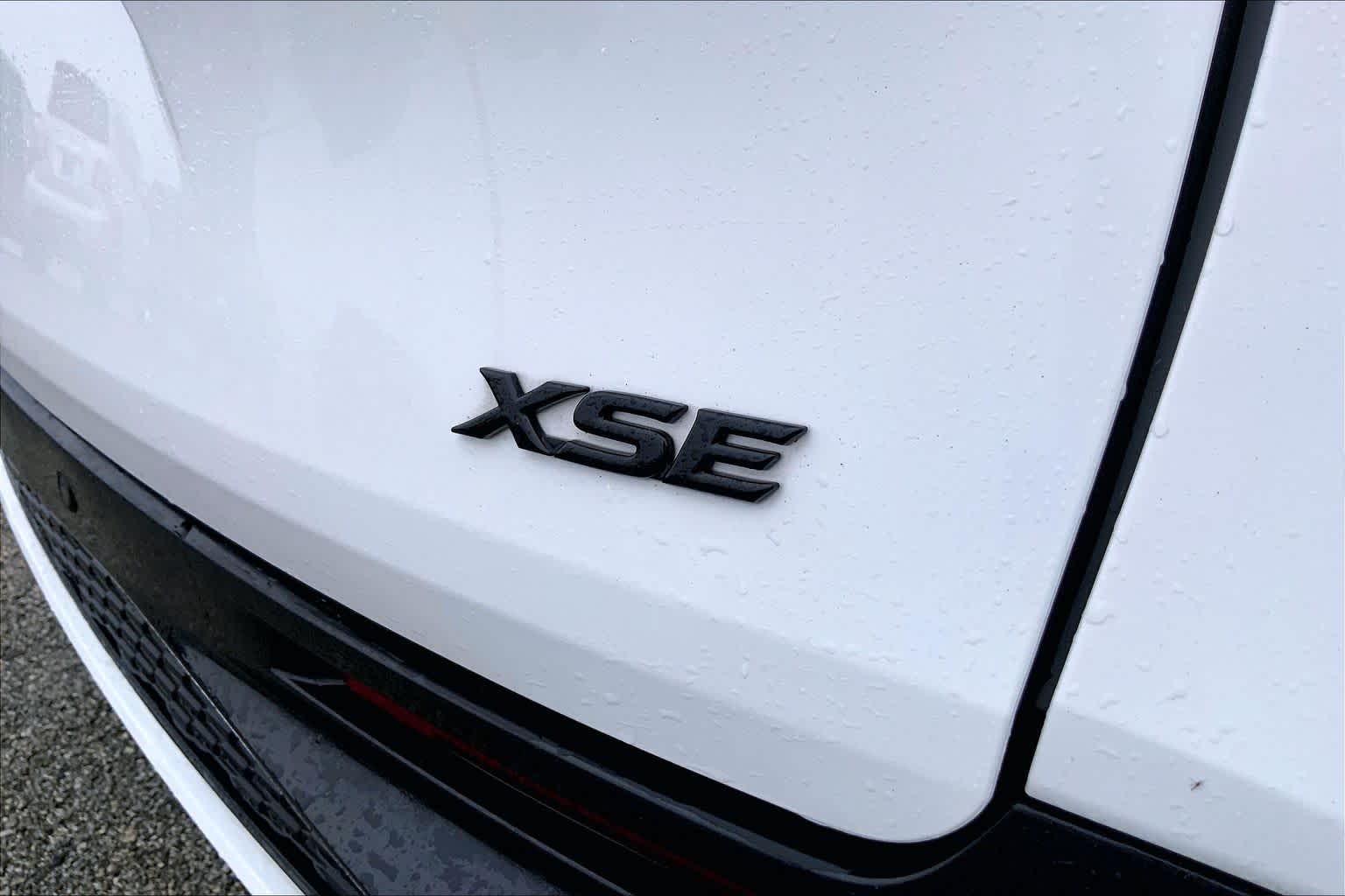 2025 Toyota Sienna XSE Ice Cap at Group 1 Toyota Southwest