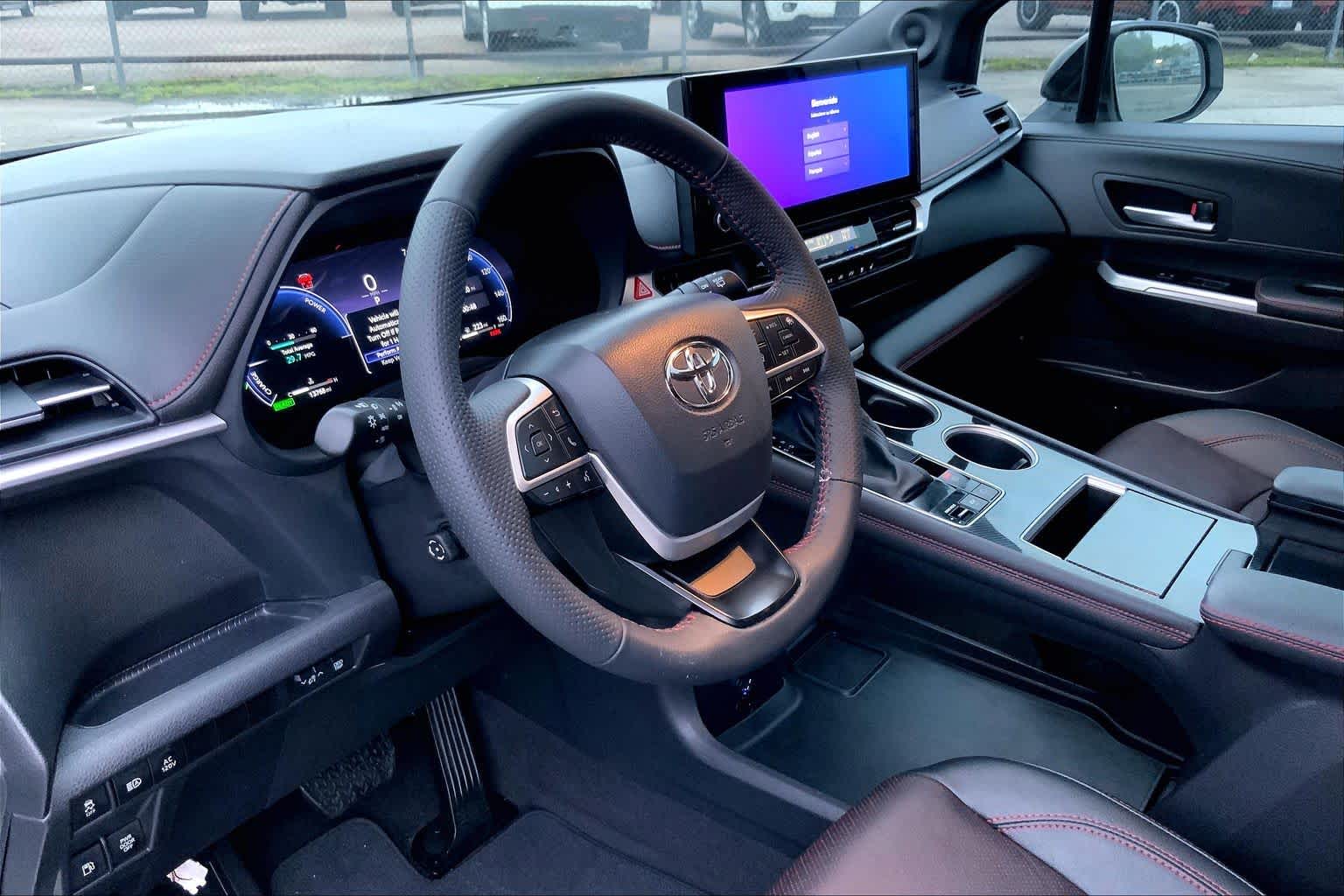 2025 Toyota Sienna XSE Ice Cap at Group 1 Toyota Southwest