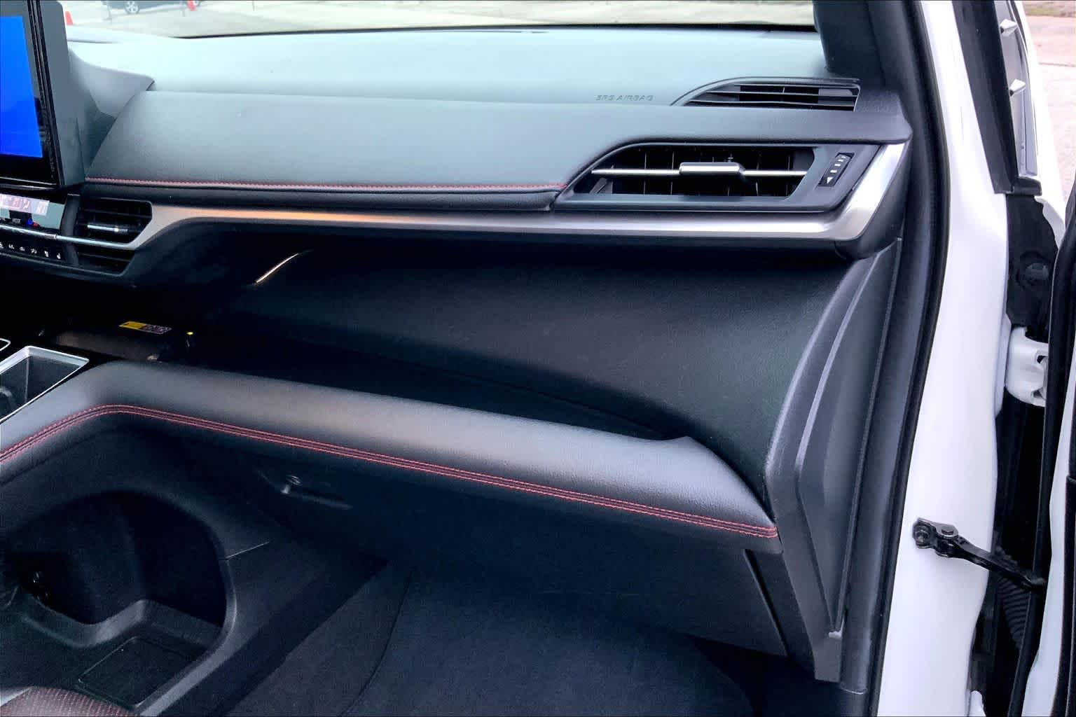 2025 Toyota Sienna XSE Ice Cap at Group 1 Toyota Southwest