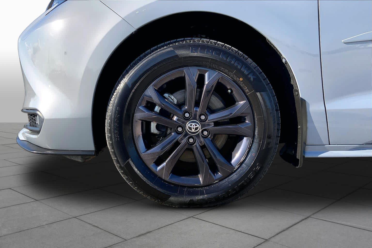 2024 Toyota Sienna Woodland Edition Cement at Group 1 Toyota Southwest