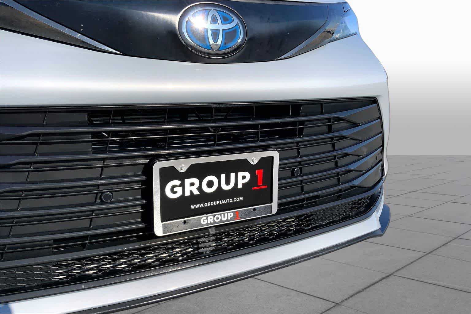 2024 Toyota Sienna Woodland Edition Cement at Lone Star Chevrolet