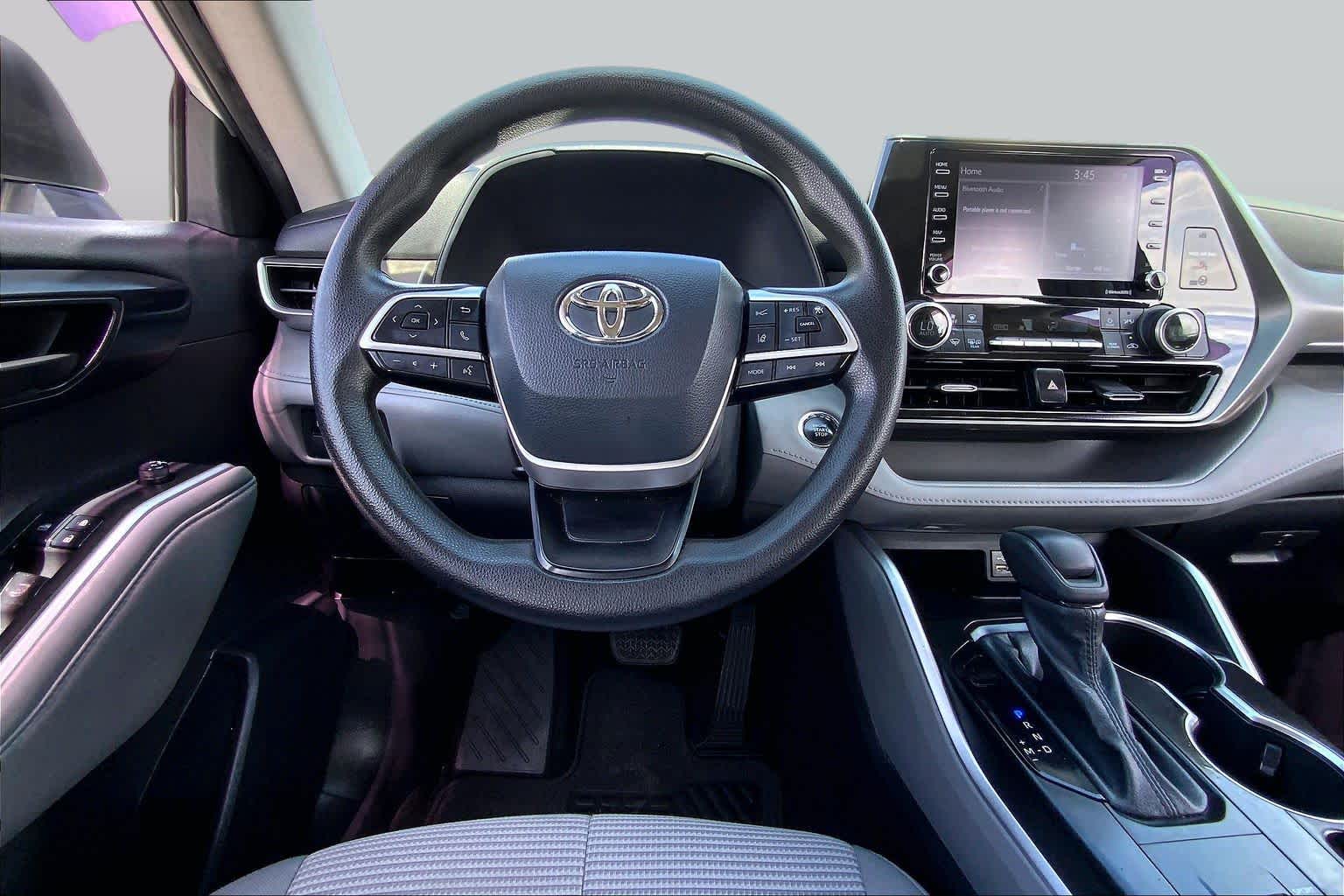 2022 Toyota Highlander L Wind Chill Pearl at AutoNation USA Houston