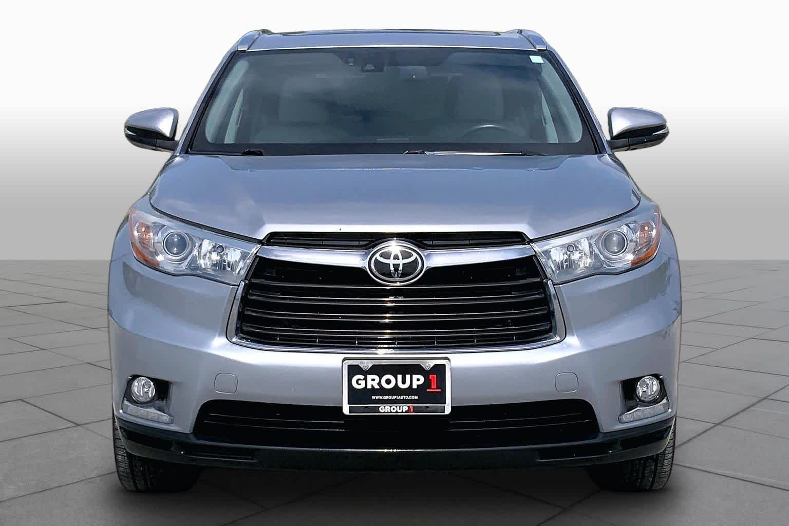 2016 Toyota Highlander Limited Platinum Silver Sky Metallic at AutoNation USA Houston
