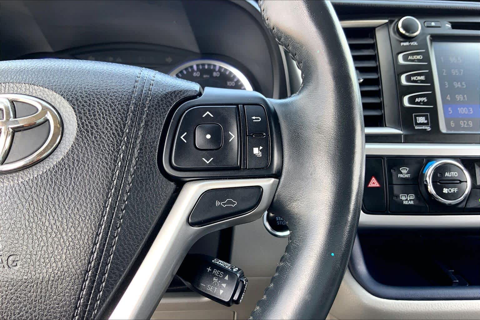 2016 Toyota Highlander Limited Platinum Silver Sky Metallic at AutoNation USA Houston