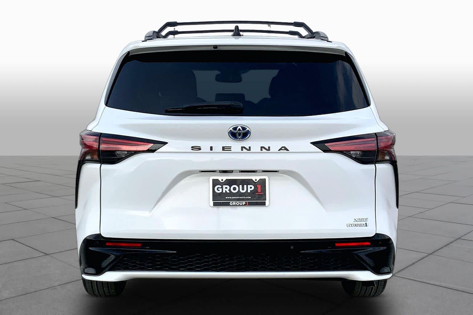 2023 Toyota Sienna XSE Ice Cap at Group 1 Toyota Southwest