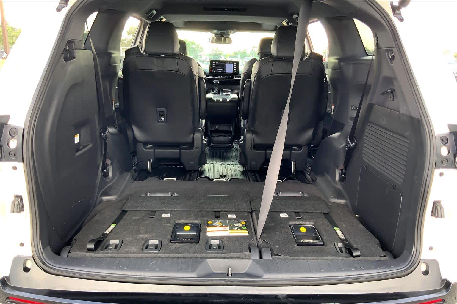 2023 Toyota Sienna XSE Ice Cap at Group 1 Toyota Southwest