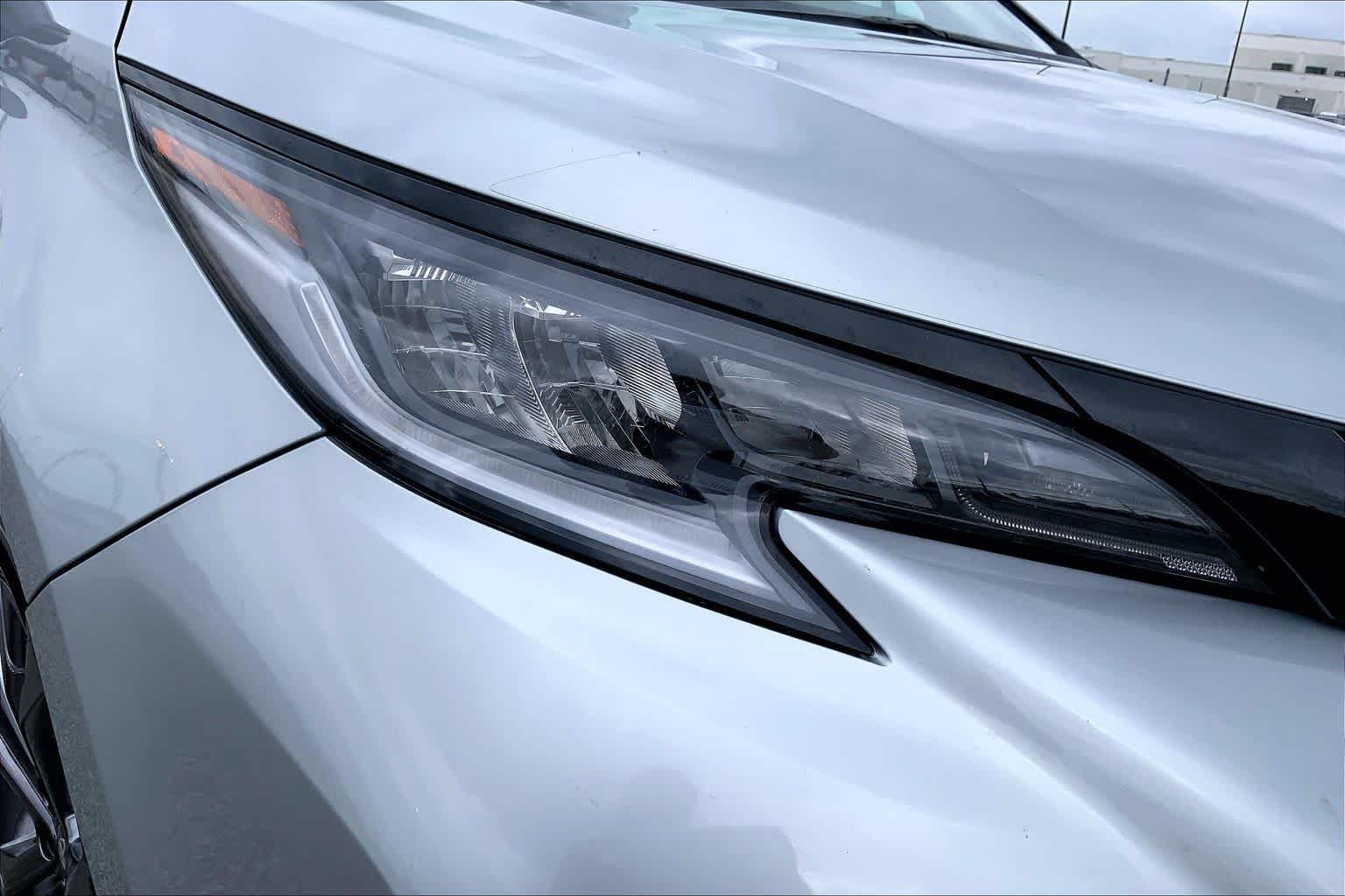 2025 Toyota Sienna XSE Celestial Silver Metallic at Group 1 Toyota Southwest