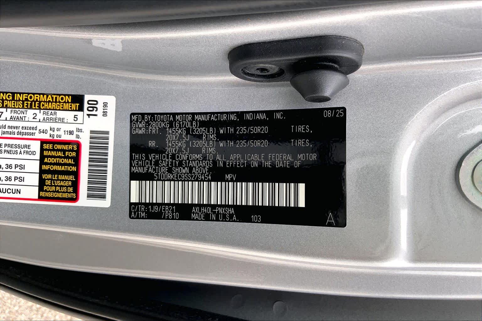 2025 Toyota Sienna XSE Celestial Silver Metallic at Group 1 Toyota Southwest