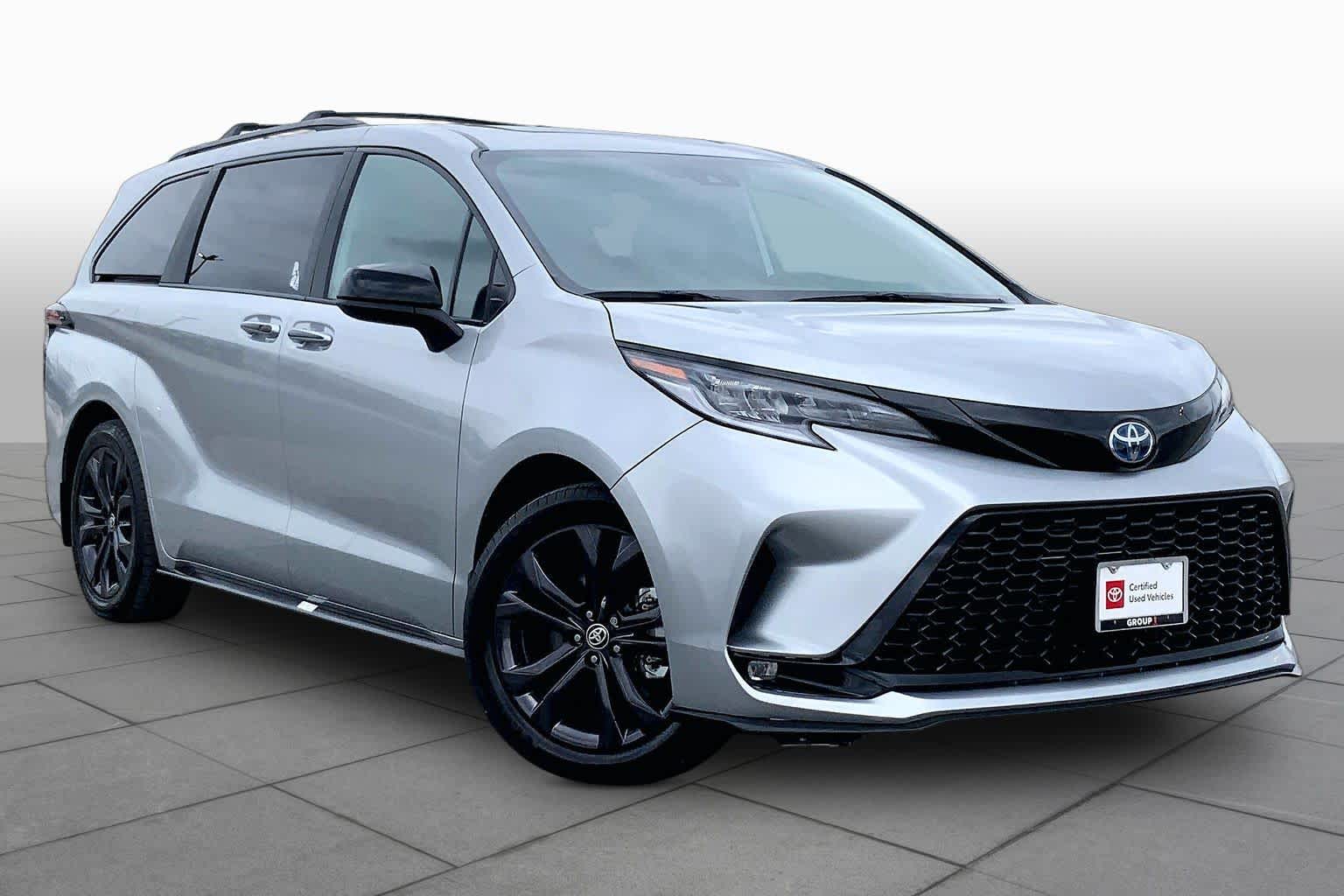 2025 Toyota Sienna XSE Celestial Silver Metallic at Group 1 Toyota Southwest