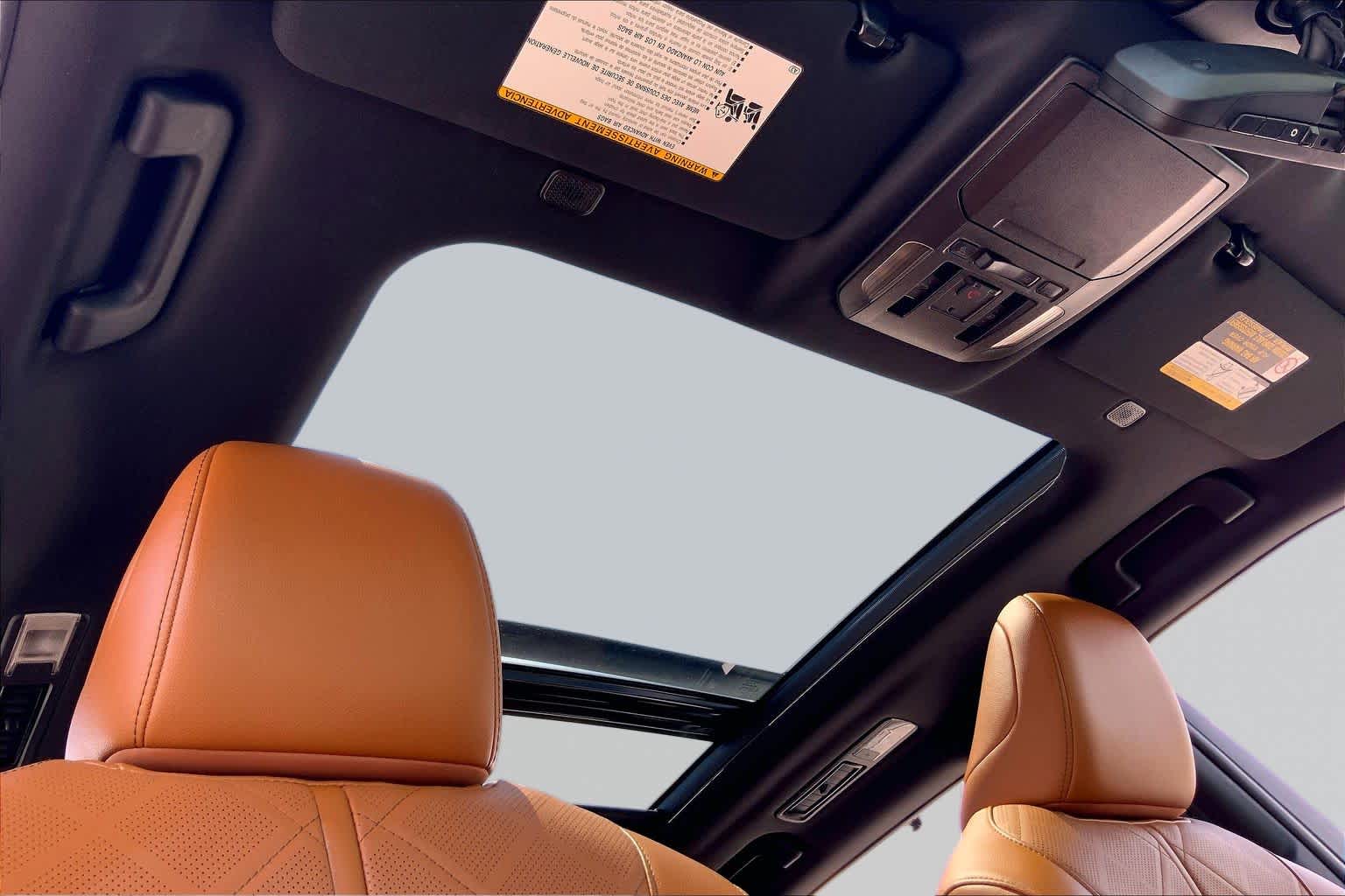 2026 Toyota Highlander Hybrid Platinum Wind Chill Pearl at Group 1 Toyota Southwest