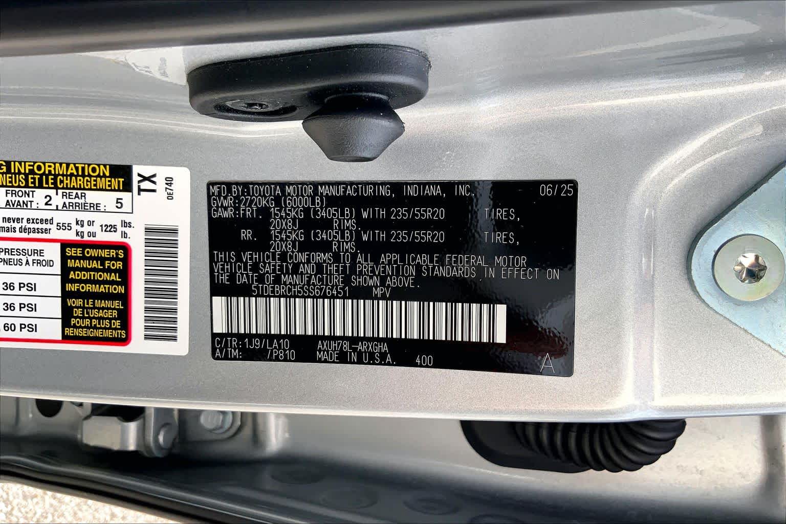 2025 Toyota Highlander Hybrid Platinum Celestial Silver Metallic at AutoNation USA Houston