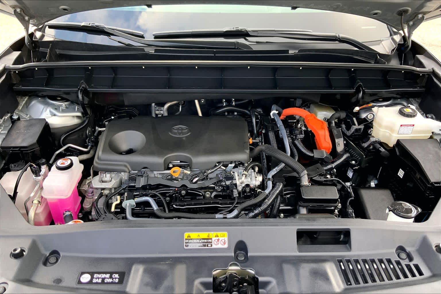 2025 Toyota Highlander Hybrid Platinum Celestial Silver Metallic at AutoNation USA Houston
